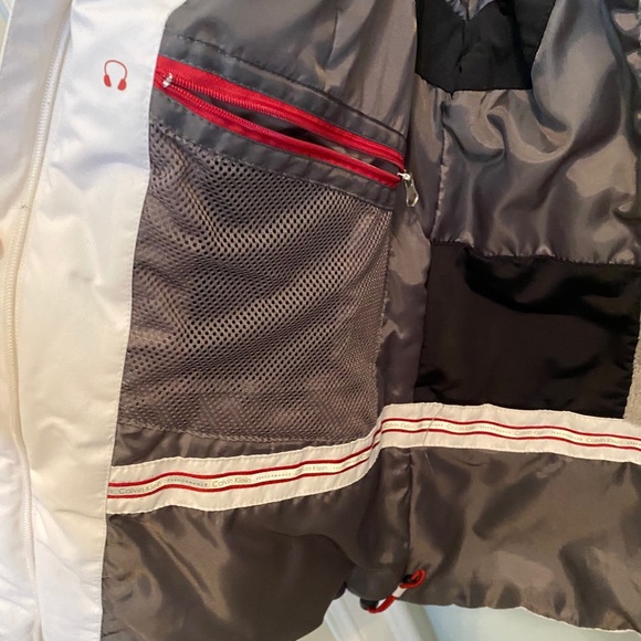 Calvin Klein Women’s Performance Ski Jacket - Picture 6 of 7